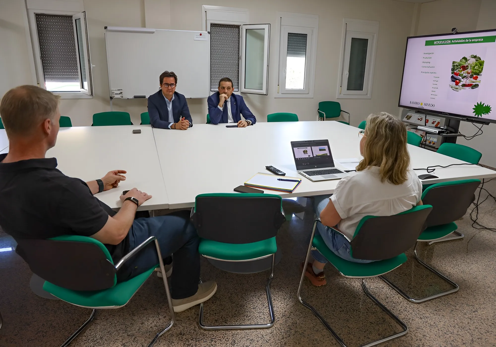 LA EMPRESA RAMIRO ARNEDO RECIBE MÁS DE 695.000 EUROS PARA PROYECTOS DE INVESTIGACIÓN E INNOVACIÓN AGRÍCOLA